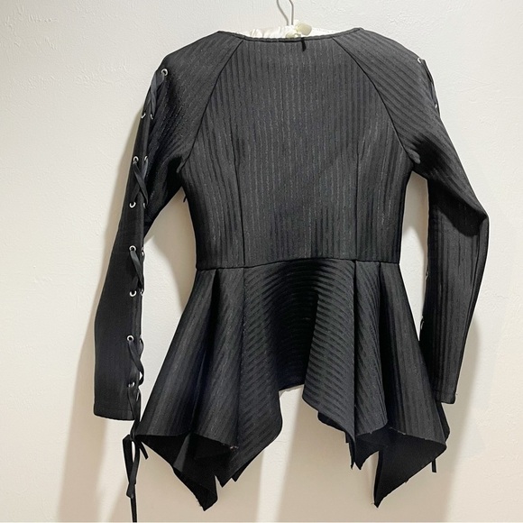FOR HER NYC Women’s Black Structured Peplum Top Asymmetrical Hem Goth Emo Size M - Picture 2 of 8